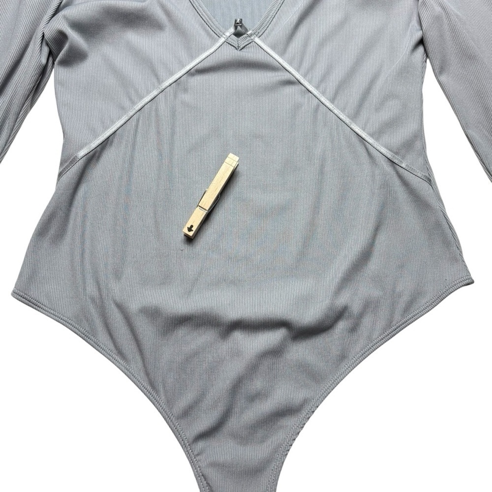 NEW Free People Intimately Victoria Plunge Bodysuit Size L Weathervane Gray Flaw - Picture 8 of 15